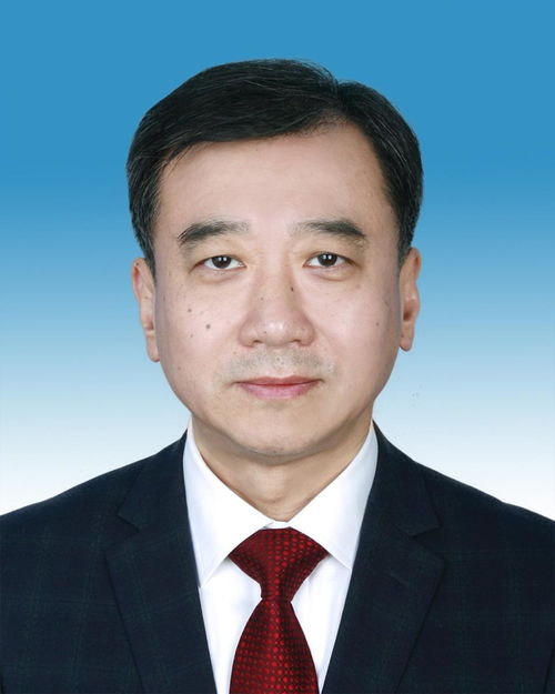 “闖紅燈，撞了白撞”驚現太原街頭，交警緊急撤下非官方標牌